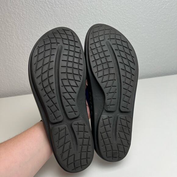 Oofos Women's OOlala Luxe Sandal Women's Size 11 - Picture 4 of 5